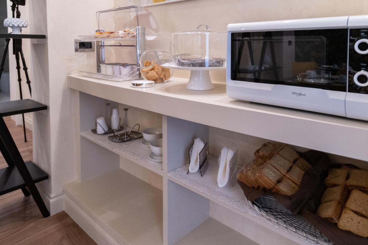 B&B Palazzo Perrotta Catania Bagian luar foto