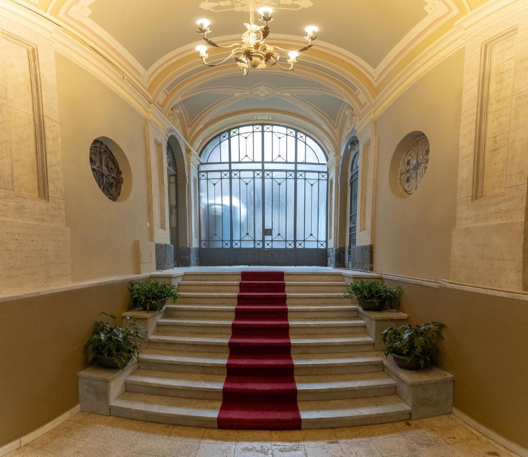 B&B Palazzo Perrotta Catania Bagian luar foto