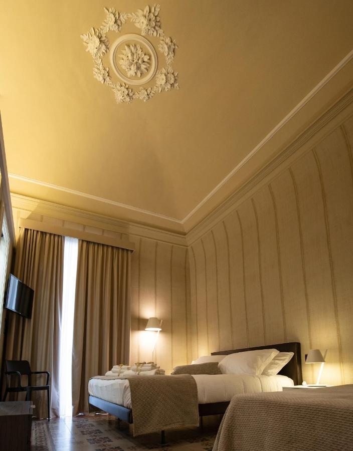 B&B Palazzo Perrotta Catania Bagian luar foto